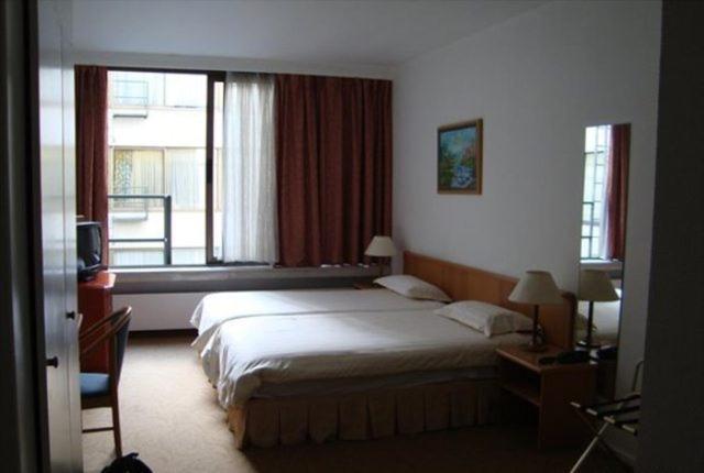 Hotel Keyserlei Antwerp Room photo